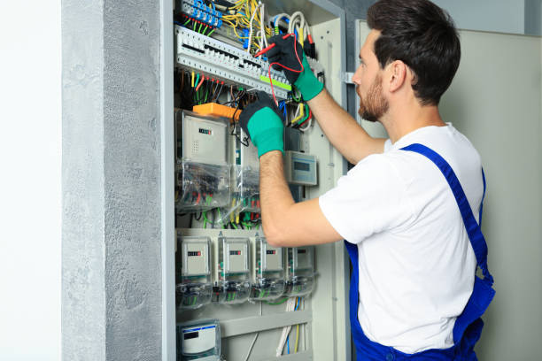 Best Affordable Emergency Electrician  in Green Hill, TN